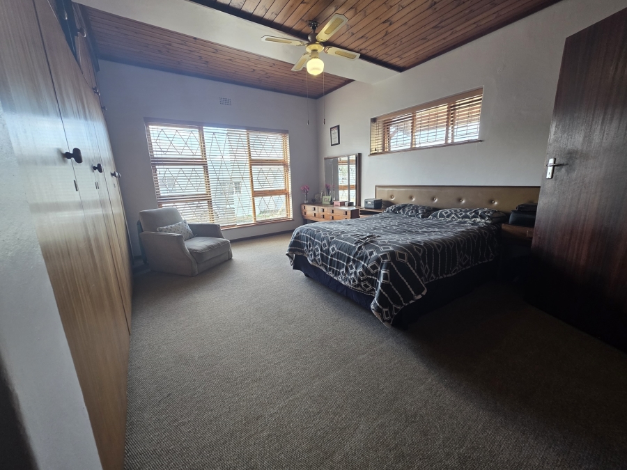3 Bedroom Property for Sale in Bredasdorp Western Cape